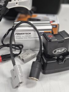 Now available - Off Grid power charging solution for Powercap Infinity PAPR rechargeable Li-ion battery. From JEA Technologies, designed to be fitted into Field Service & Equipment Trucks even remote site sheds.150-450w solution. Incl Andersen plug /10AWG, Cig/Andersen plug cable. JEA Power Solution can be plugged into Solar/Battery energy systems on remote off grid sites.